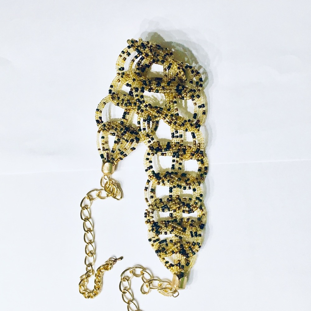 Choker - Picture 4 of 4